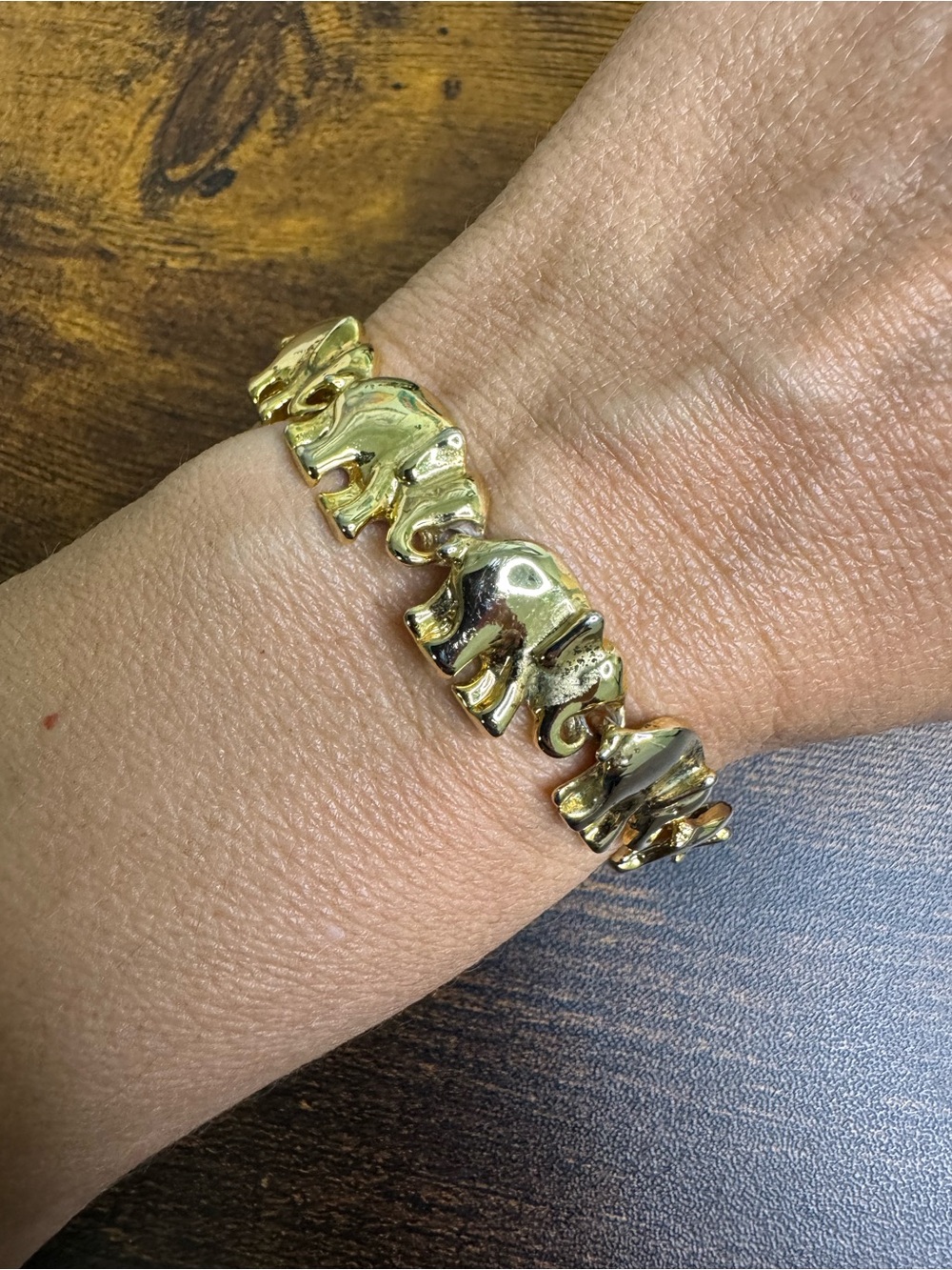 Vintage Gold Tone Elephant Link Bracelet - Women Jewelry